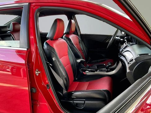 Used 2016 Honda Accord Sport image 25