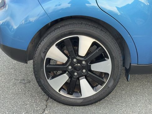 Used 2018 Kia Soul + image 33