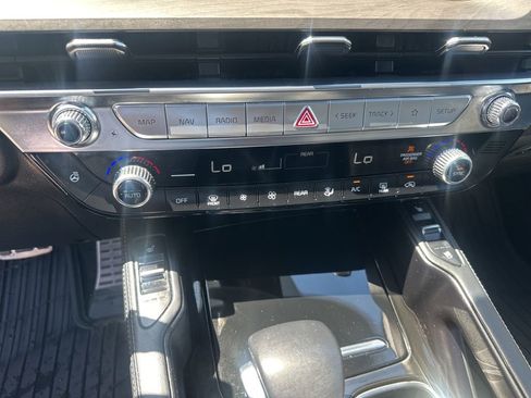 Used 2024 Kia Telluride SX X-Line AWD/4WD image 18