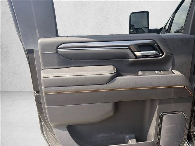 Used 2026 GMC Sierra 2500 AT4 w/ AT4 Premium Plus Package AWD/4WD image 21
