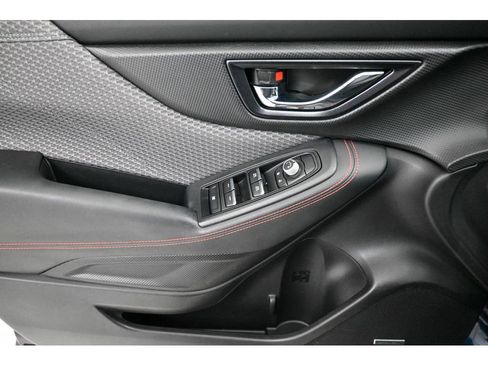 Used 2022 Subaru Forester Sport image 8