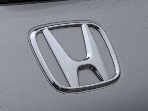 Certified 2025 Honda HR-V LX image 13