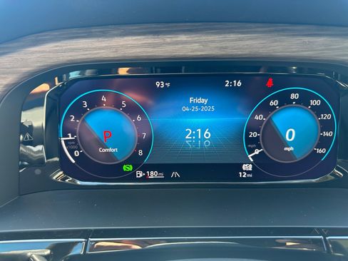 New 2025 Volkswagen Atlas SEL Premium R-Line image 11