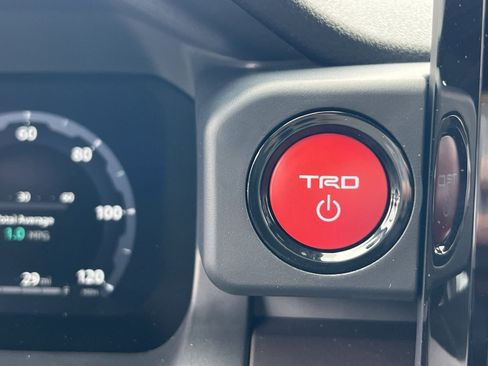 New 2025 Toyota Tacoma TRD Off-Road image 27