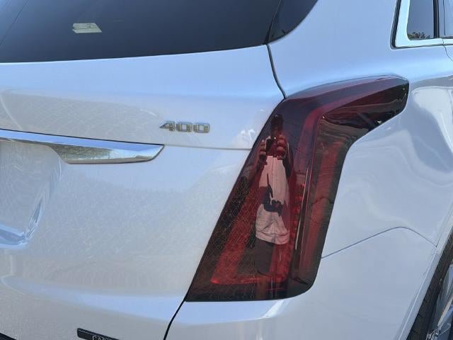 Used 2024 Cadillac XT5 Premium Luxury w/ Technology Package AWD/4WD image 9