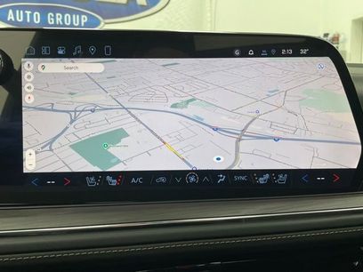 New 2026 Chevrolet Suburban Premier w/ Sun And Tow Package