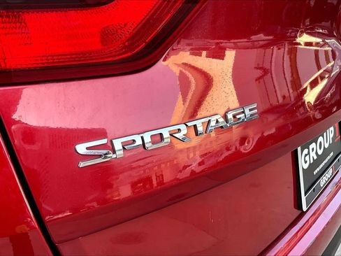 Used 2017 Kia Sportage EX w/ EX Technology Package AWD/4WD image 31