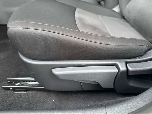 New 2025 Nissan Sentra SR w/ Trunk Package image 11