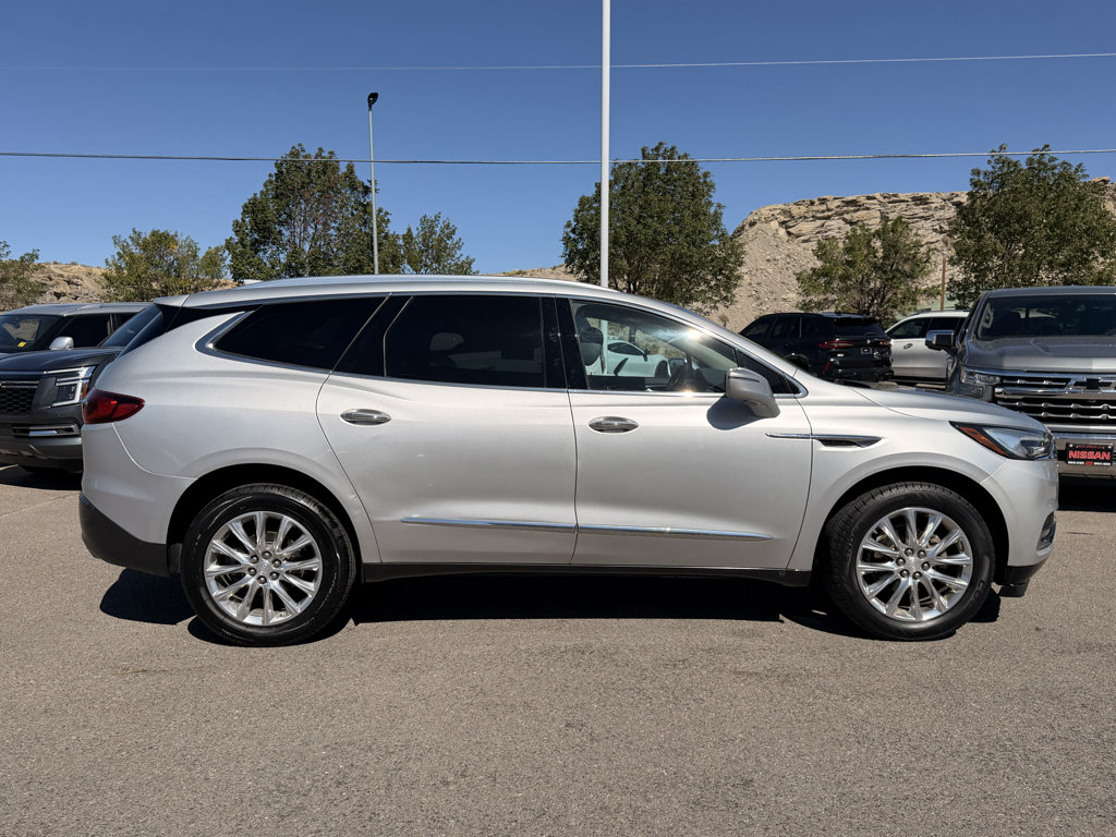 Used 2018 Buick Enclave Premium FWD image 6
