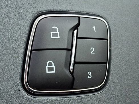 Used 2024 Ford Bronco Sport Outer Banks w/ Tech Package AWD/4WD image 28
