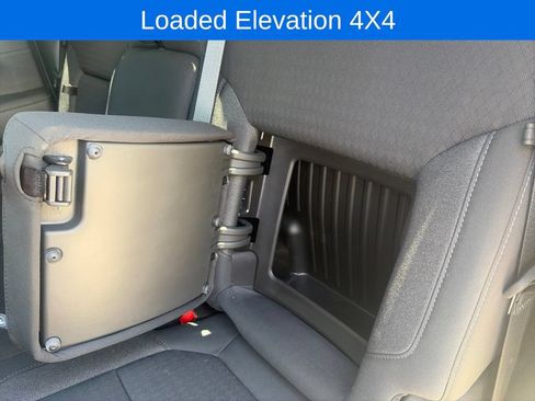 Used 2020 GMC Sierra 1500 Elevation w/ Elevation Value Package AWD/4WD image 10