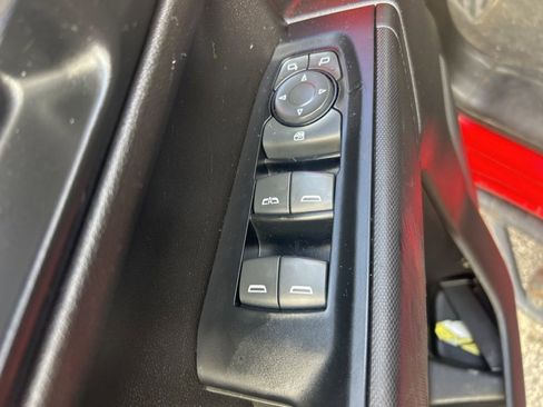 Used 2019 Chevrolet Silverado 1500 Custom Trail Boss w/ Custom Convenience Package image 13