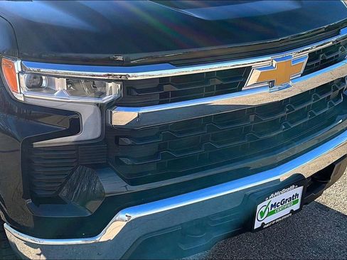 Used 2023 Chevrolet Silverado 1500 LT image 31