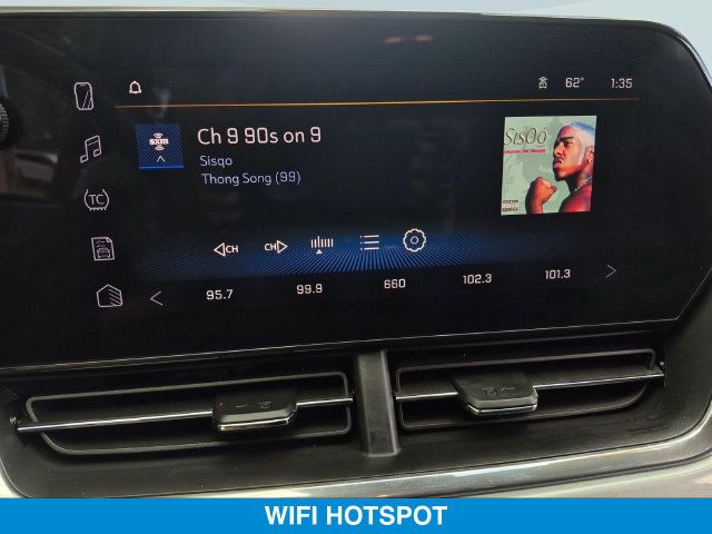 Used 2024 Chevrolet Trax LT w/ Driver Confidence Package FWD image 21