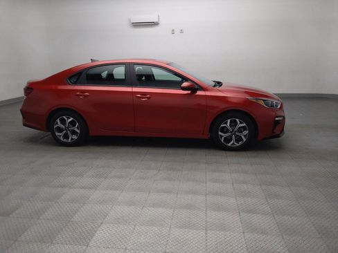 Used 2020 Kia Forte LXS FWD image 11