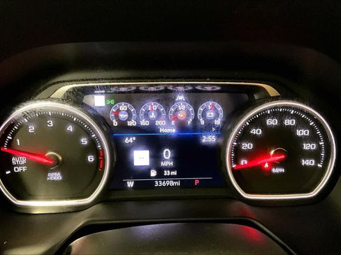 Used 2021 Chevrolet Tahoe Premier w/ Premium Package image 24