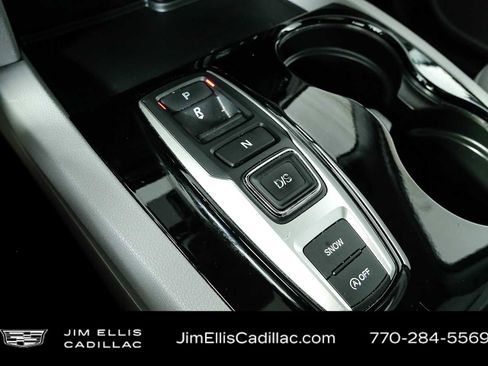 Used 2018 Honda Pilot Touring image 17