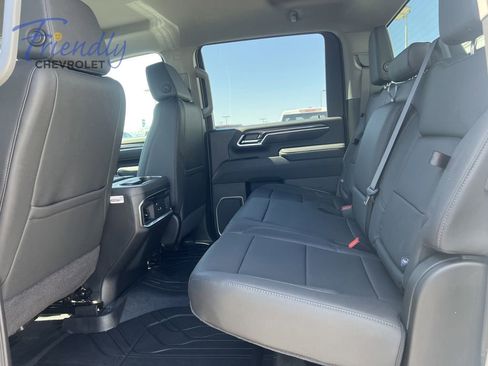 New 2026 Chevrolet Silverado 3500 LTZ w/ LTZ Convenience Package AWD/4WD image 9