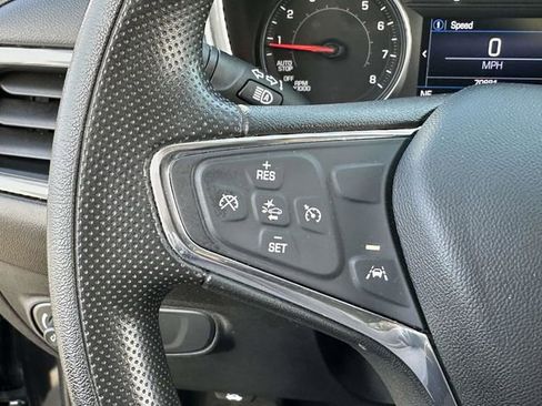 Used 2020 Chevrolet Equinox LT image 10