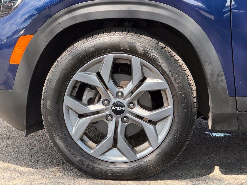 Used 2024 Kia Seltos S FWD image 10