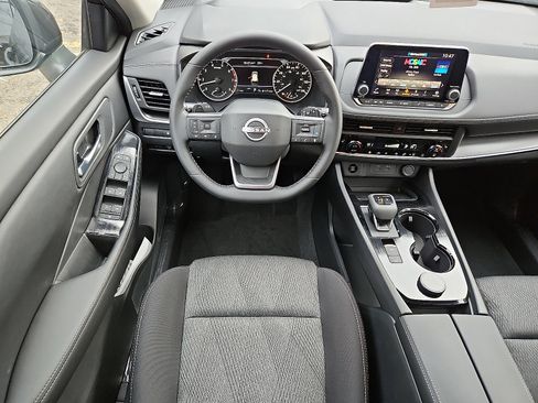 New 2026 Nissan Rogue SV image 8