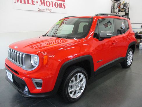 Used 2021 Jeep Renegade Limited w/ Sun & Sound Group image 3