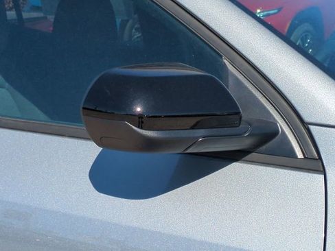 New 2026 Chevrolet Equinox LT w/ Midnight Edition image 11