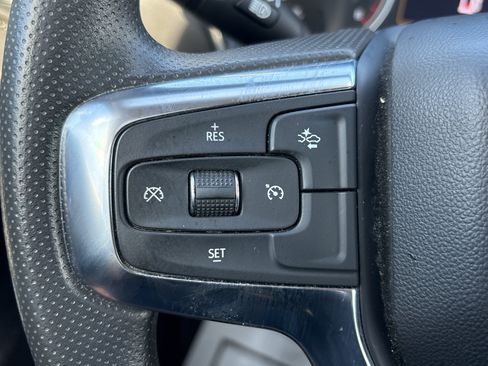 Used 2024 Chevrolet Blazer LT w/ Convenience Package FWD image 17