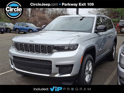 New 2025 Jeep Grand Cherokee L Laredo w/ Luxury Tech Group I