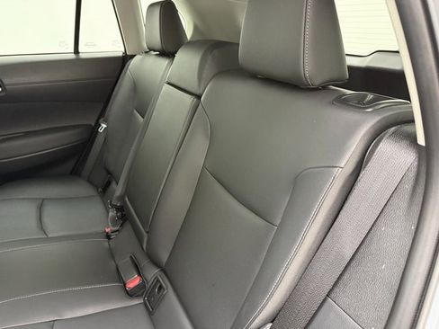 Used 2024 Toyota Corolla Cross XLE image 35