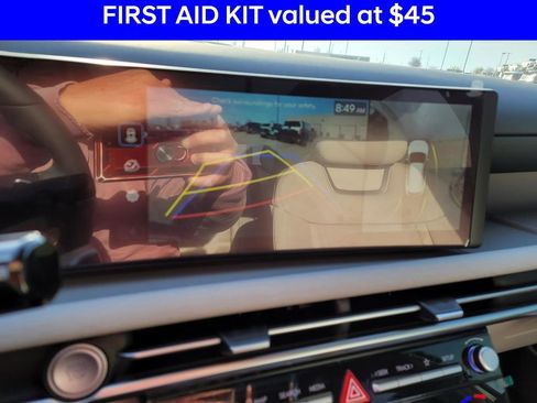 Certified 2025 Hyundai Tucson Limited image 9