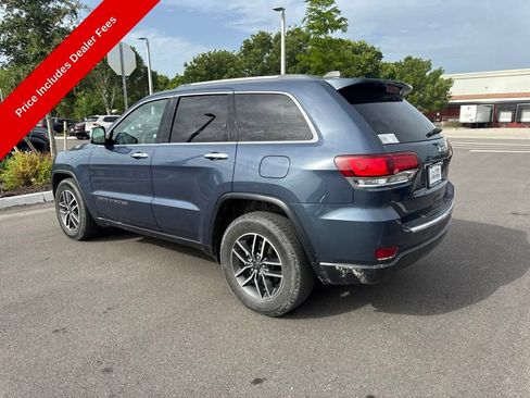 Used 2021 Jeep Grand Cherokee Limited RWD image 3