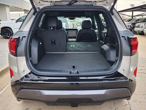 New 2026 GMC Terrain AT4 w/ Convenience Package III image 51