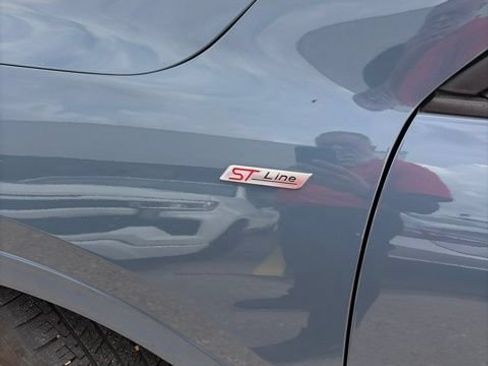 Used 2023 Ford Escape ST-Line w/ Tech Pack #1 FWD image 4