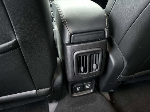 Used 2020 Jeep Compass Limited w/ Rear Convenience Group image 14