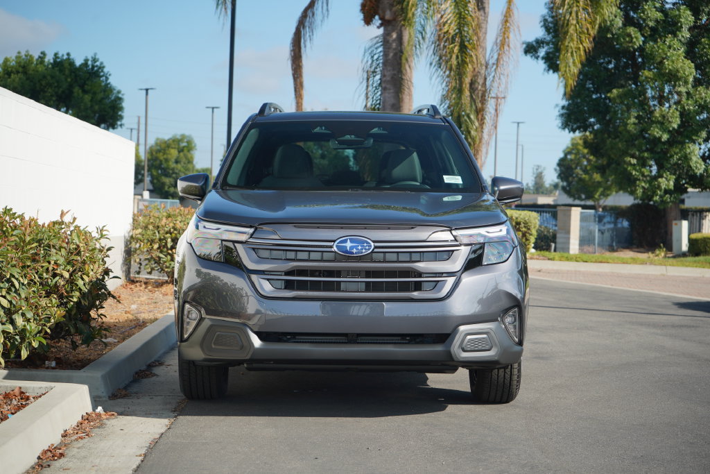 New 2026 Subaru Forester Premium AWD/4WD image 6