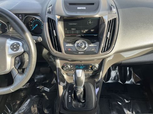 Used 2014 Ford Escape Titanium image 11