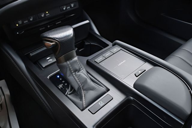 Used 2022 Lexus ES 350 F Sport FWD image 29