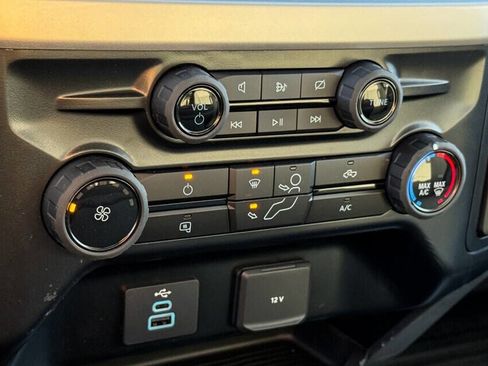 Used 2024 Ford F350 XLT image 30