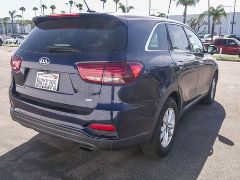 Used 2020 Kia Sorento LX FWD image 9