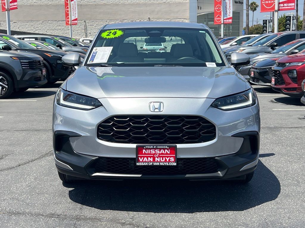Used 2024 Honda HR-V LX image 11