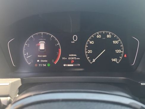 Used 2025 Honda Pilot EX-L image 15