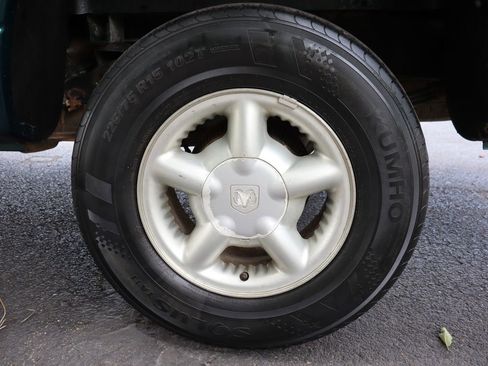 Used 1998 Dodge Dakota Sport AWD/4WD image 36