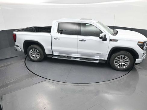 New 2026 GMC Sierra 1500 Denali w/ Technology Package AWD/4WD image 35
