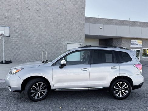 Used 2017 Subaru Forester 2.0XT Touring image 5