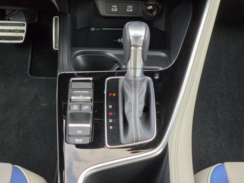 Used 2025 Acura ADX A-Spec FWD image 18