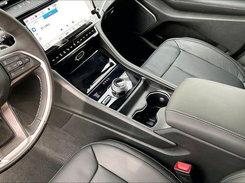 New 2026 Jeep Grand Cherokee Limited AWD/4WD image 7