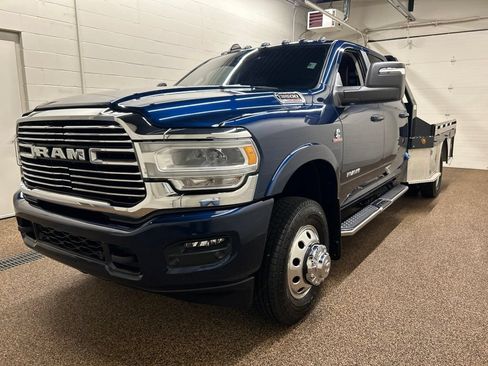 Used 2024 RAM 3500 Laramie AWD/4WD image 5