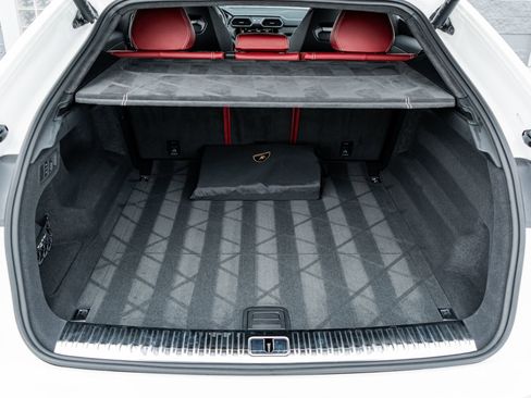 Used 2024 Lamborghini Urus S image 48