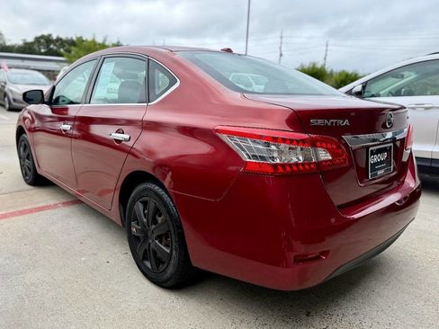 Used 2015 Nissan Sentra SV image 10